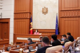 Maia Sandu face apel la instituțiile statului să combată riscurile de corupție în procesul de finanțare a partidelor politice și a campaniilor electorale